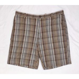 Paradise Collection 38" plaid shorts lightweight brown mid length at the knee